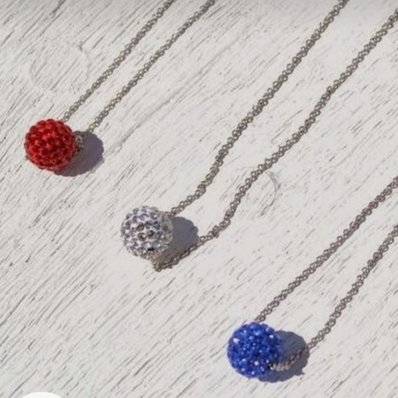 Meet your Posher, Lynette - Picture 1 of 1